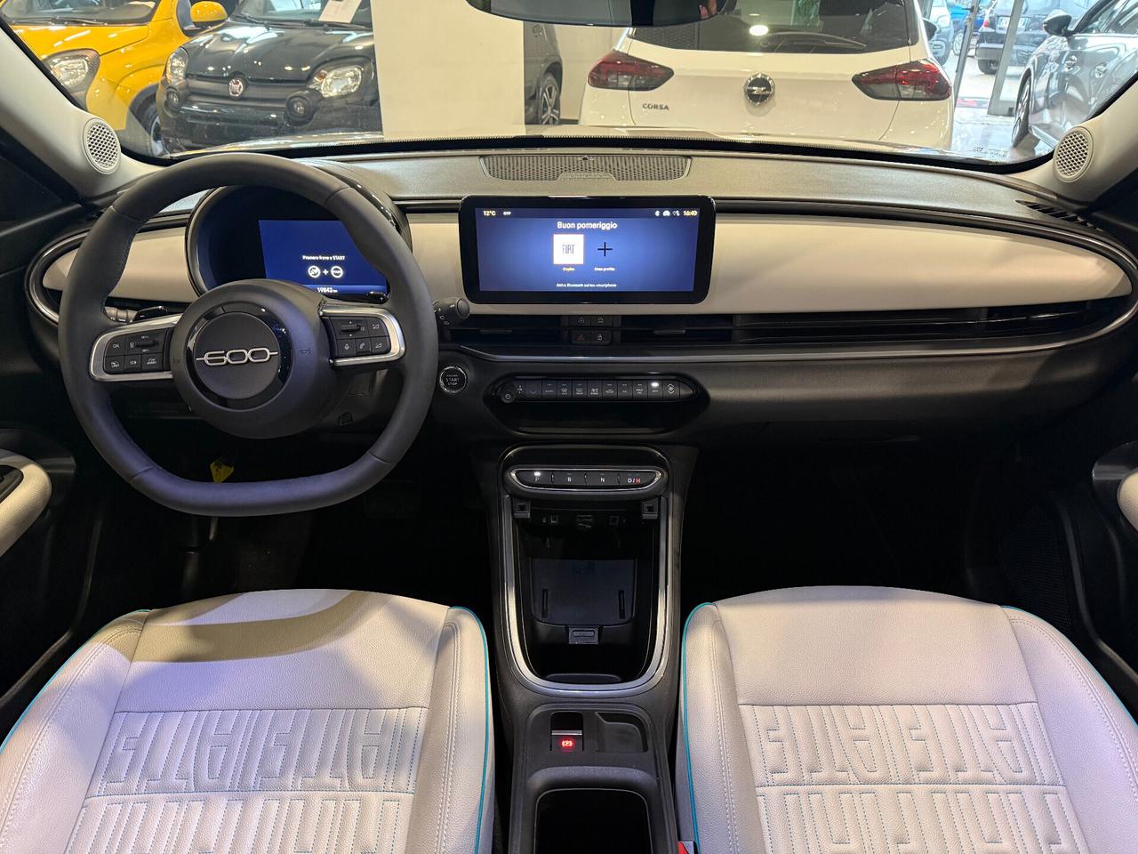 FIAT 600 1.2 HYBRID LA PRIMA