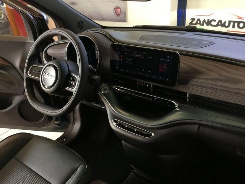 FIAT 500 Fiat 500E HATCHBACK 500e - Giorgio Armani - ROTT. MAGGIO