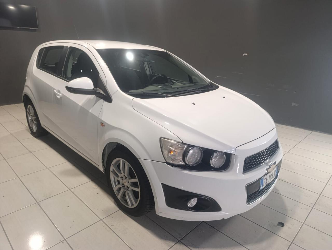 Chevrolet Aveo del 2015 1300 diesel neopatentati