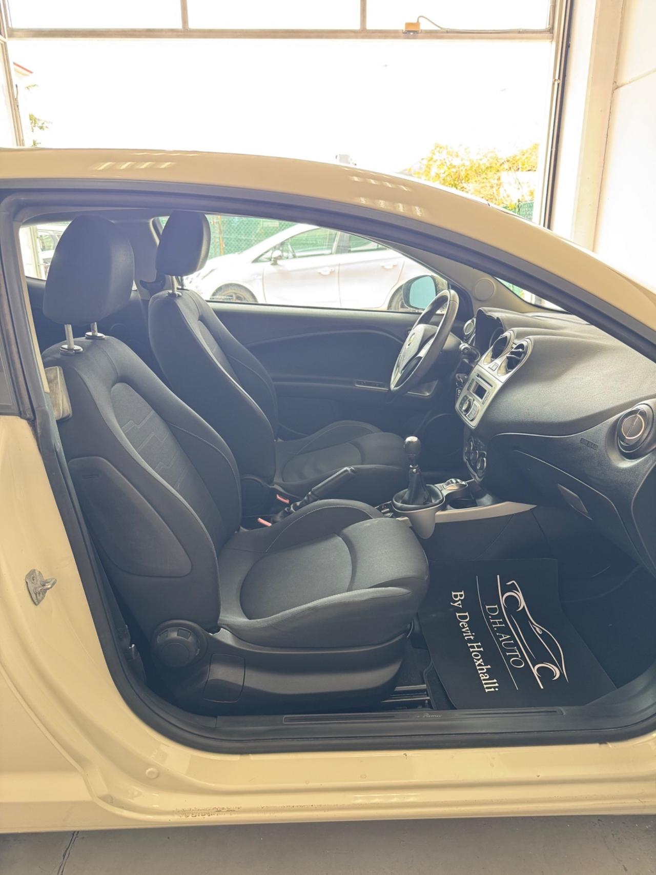 Alfa Romeo MiTo 1.4 105 CV M.air S&S Distinctive