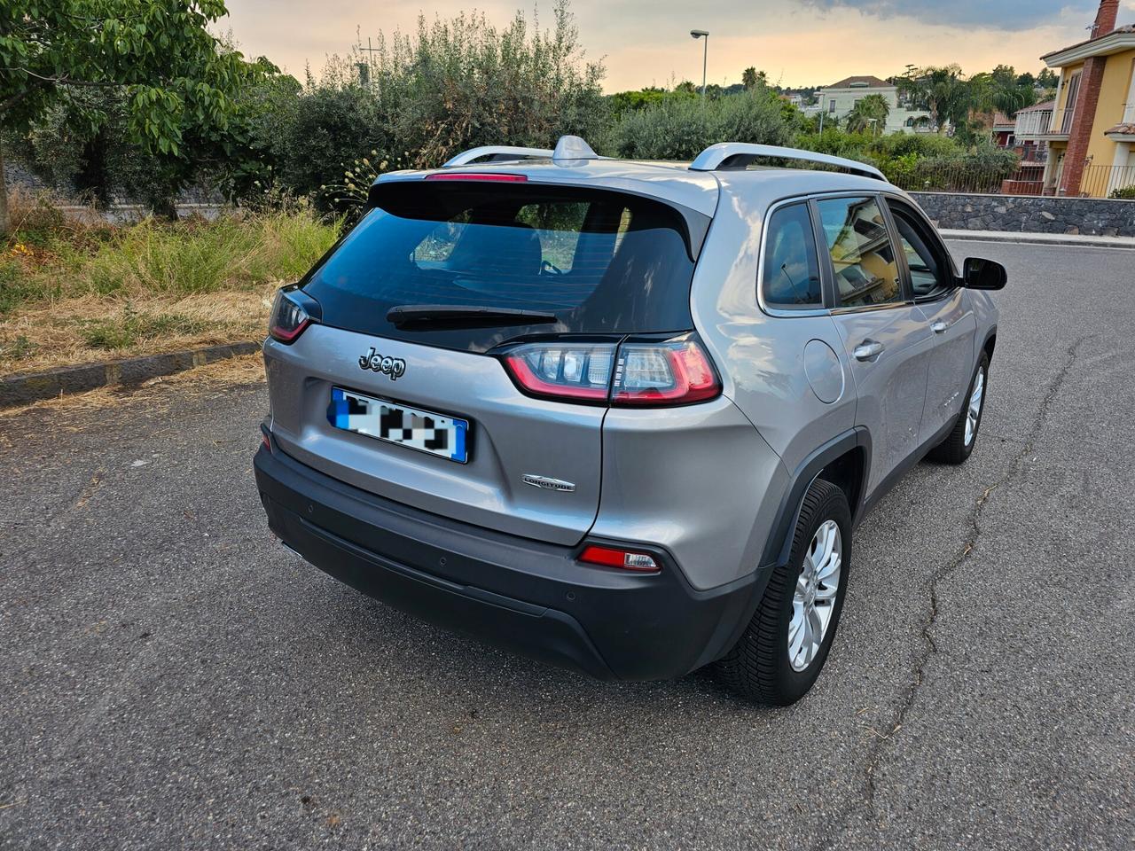 Jeep Cherokee 2.2 Mjt Longitude