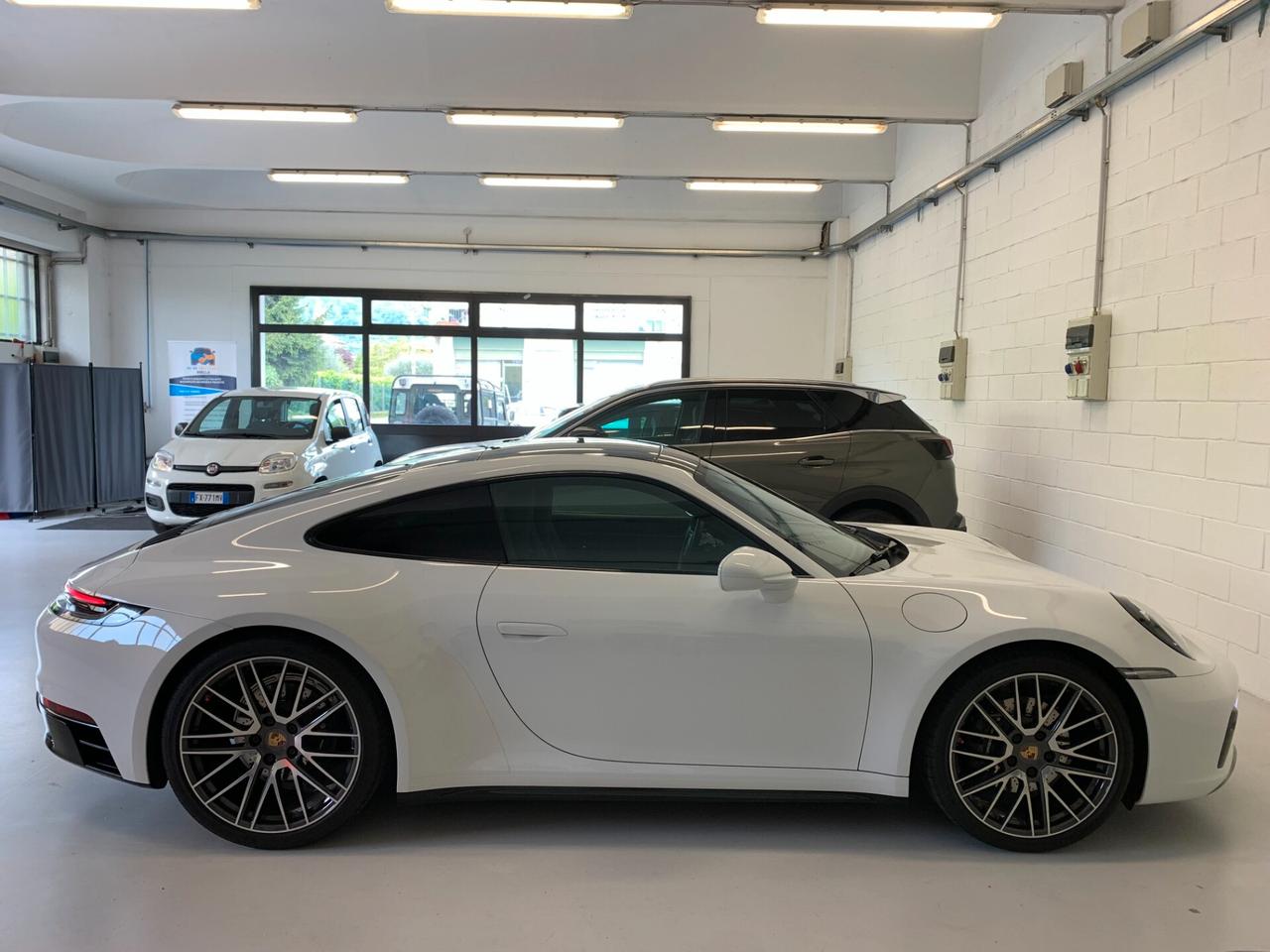 Porsche 911 VIII Carrera 992 Coupe 3.0 auto