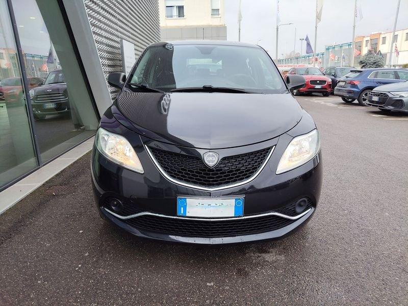 Lancia Ypsilon Ypsilon 1.2 69 CV 5 porte Silver