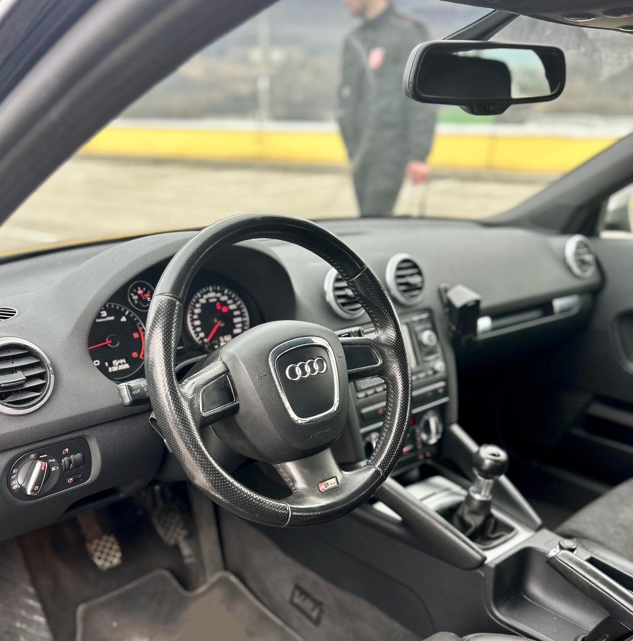 Audi A3 Sportback 2.0 16V TDI Ambition S-Line