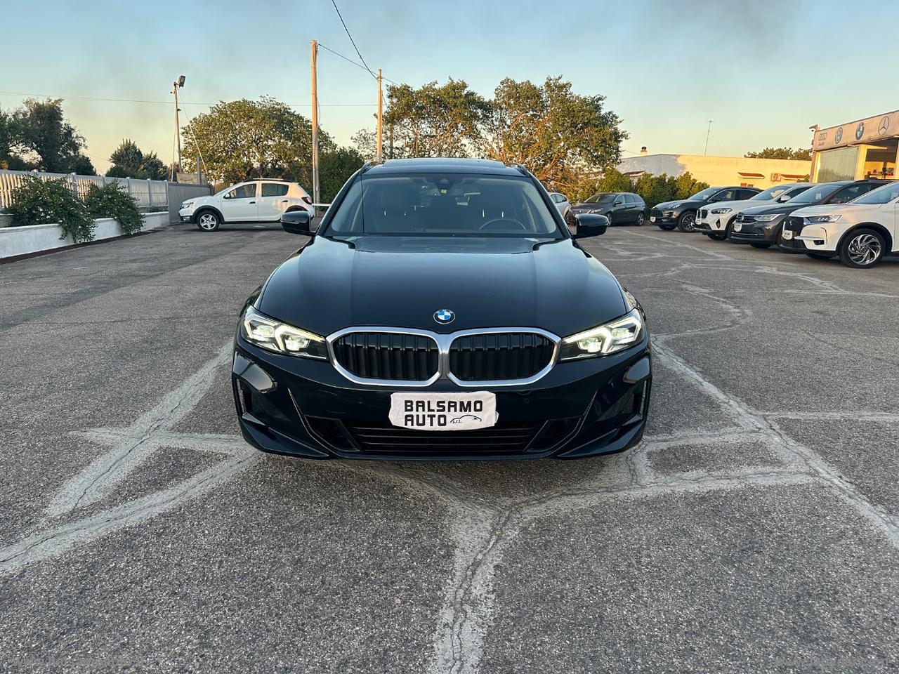 BMW 318d 48V Touring SPORT