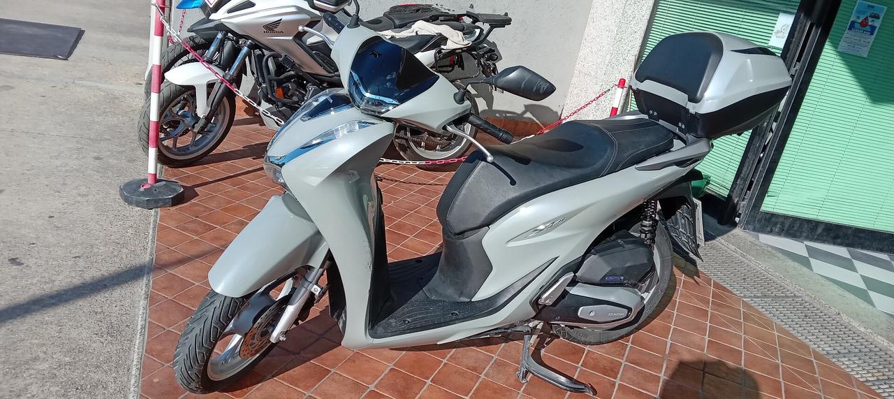 Honda SH 125 sport