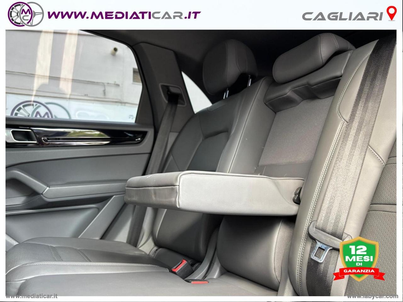 PORSCHE Cayenne 3.0 V6