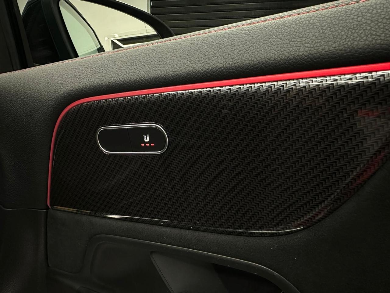 GLA 200d Automatic 4Matic Premium Edition 1