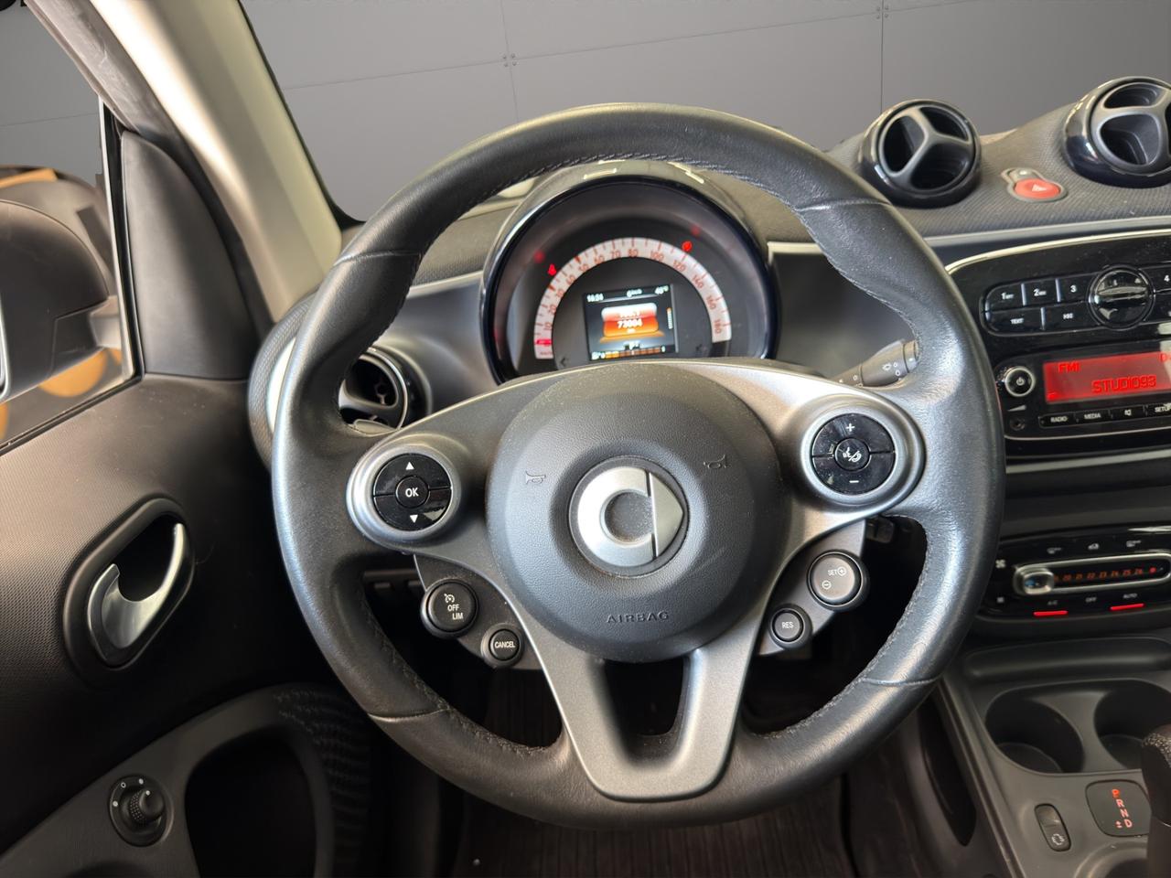 Smart forTwo 0.9 turbo Passion 90cv - Unico proprietario - Cerchi in lega - Luci Led - Tetto panoramico - Sedili riscaldatili - Bracciolo centrale