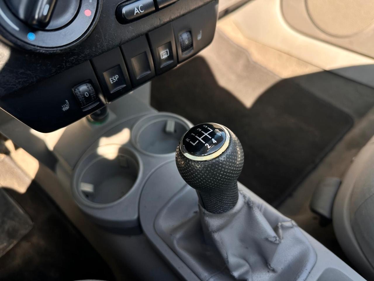 Volkswagen New Beetle 1.9 TDI 105CV Cabrio