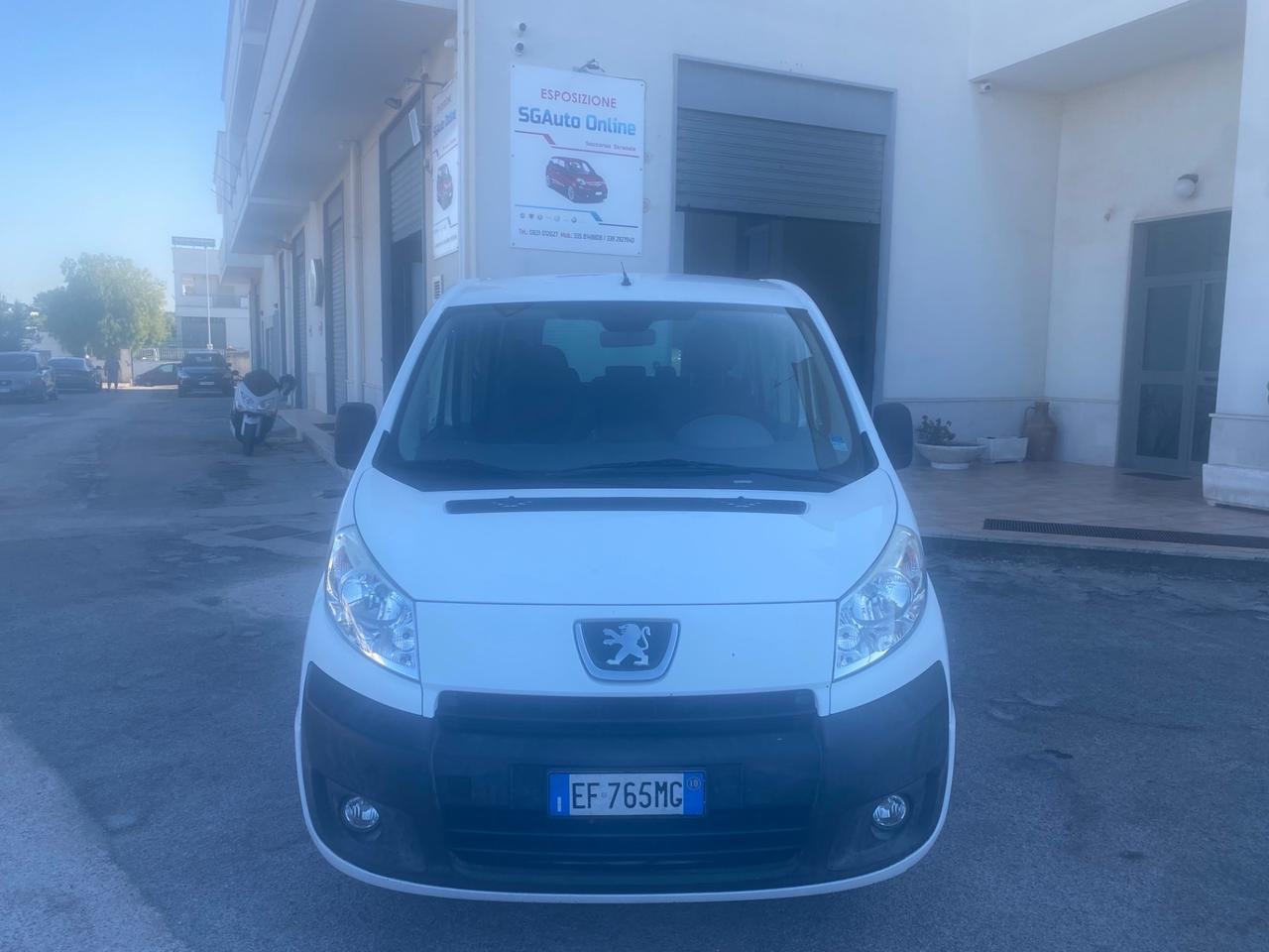 Peugeot Expert Tepee 2.0 HDi 120CV FAP PC Comfort 6P