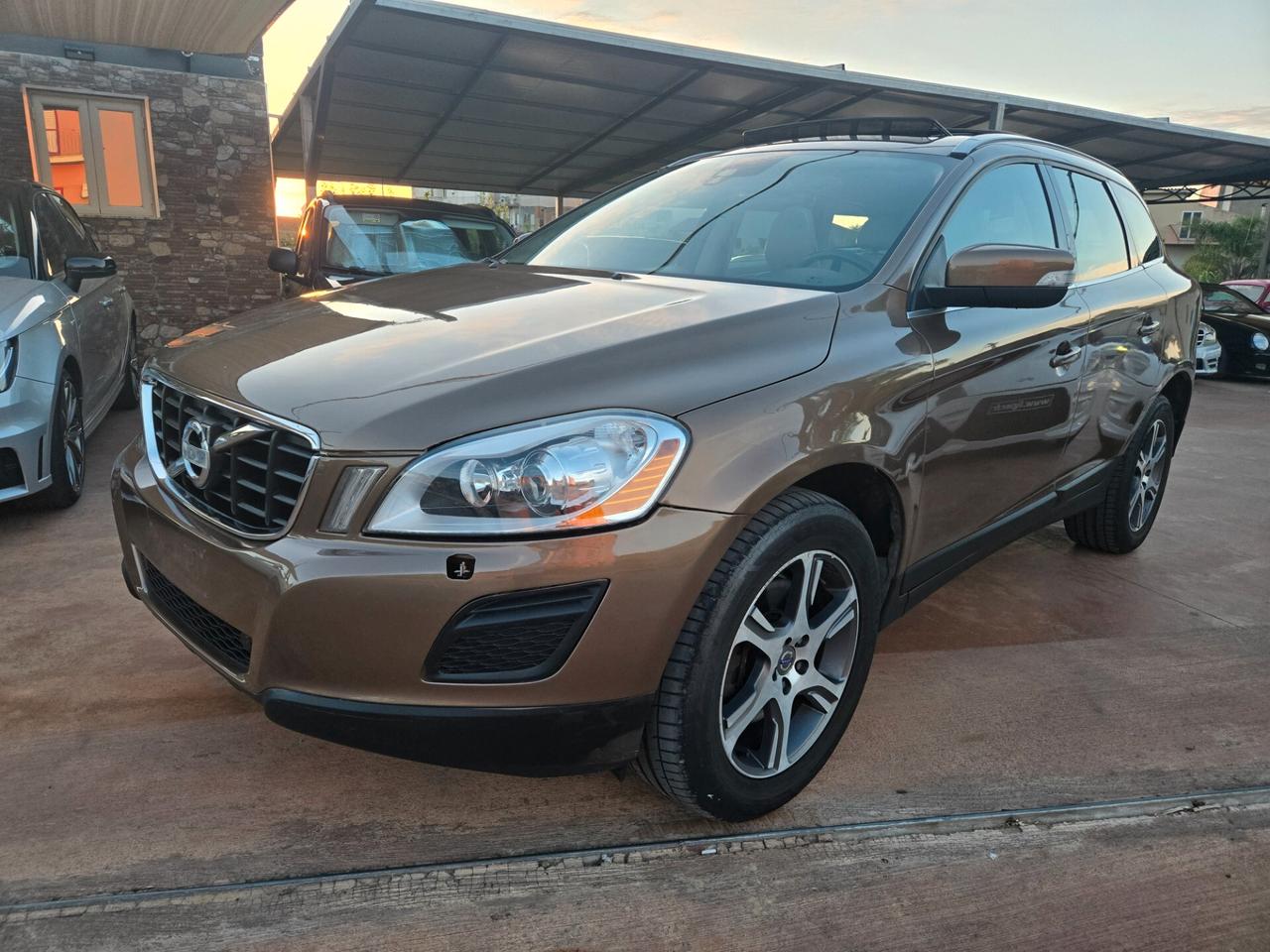 Volvo XC 60 XC60 D5 AWD Momentum