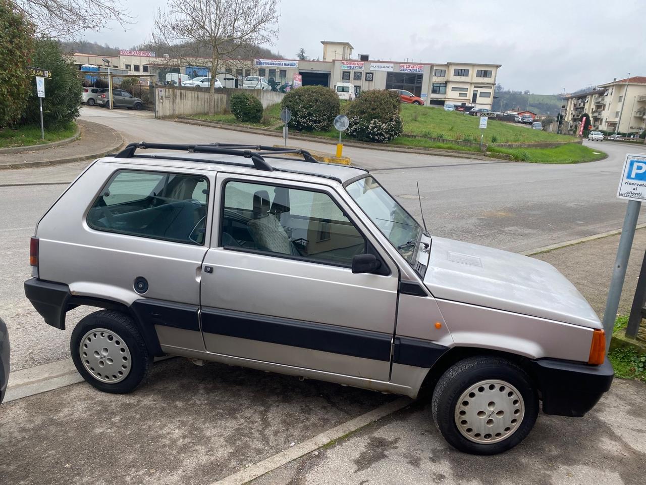 Fiat Panda 900 i.e. cat Jolly