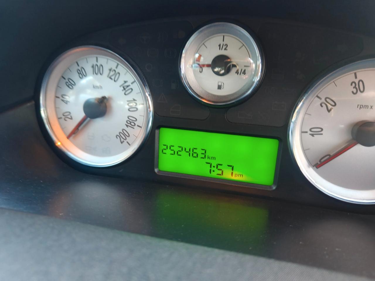 Lancia Ypsilon 1.2 New Oro GPL