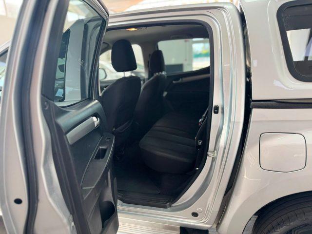 ISUZU D-Max 2.5 Space Cab Solar A/T 4WD