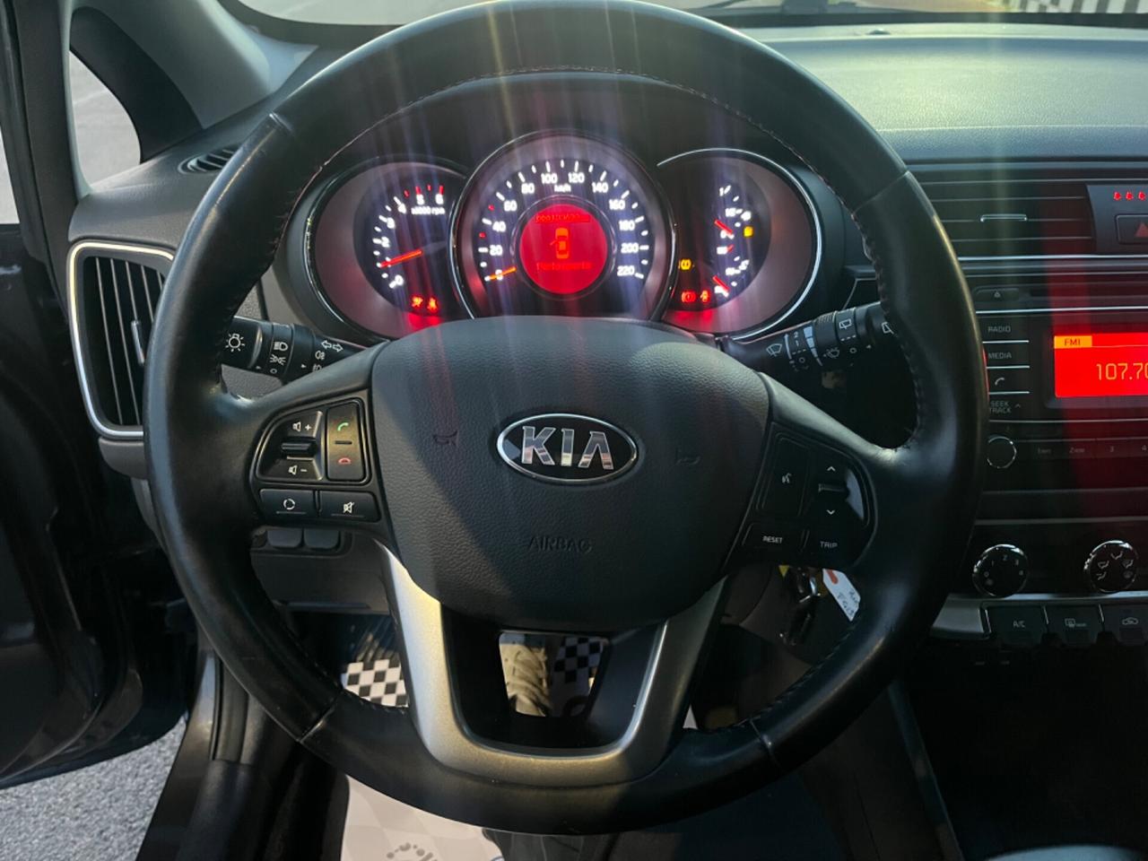 Kia Rio 1.1 CRDi 5p.S&S High Tech Unipro 2016