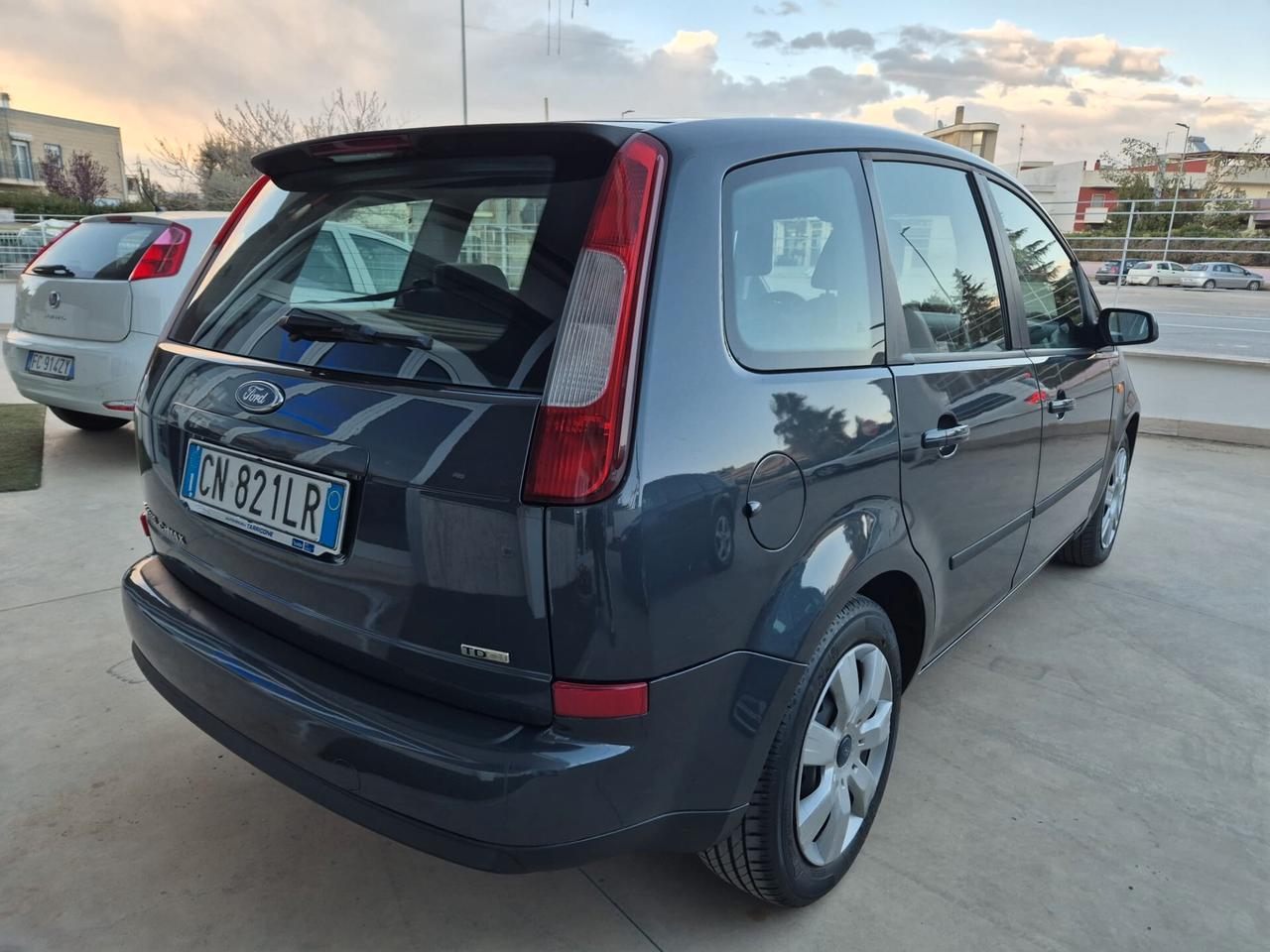 Ford Focus C-Max 1.6 TDCi (110CV)