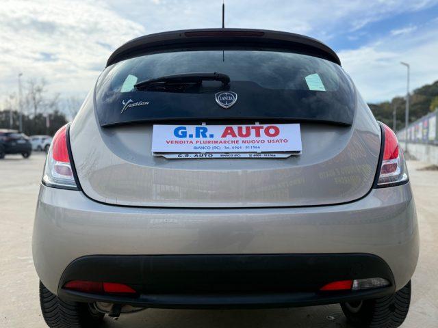 LANCIA Ypsilon 1.2 69 CV 5 porte Gold BICOLOR