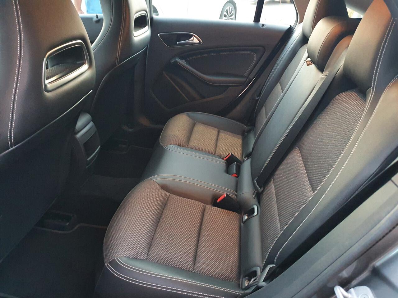 Mercedes-benz CLA 180 d S.W. Business