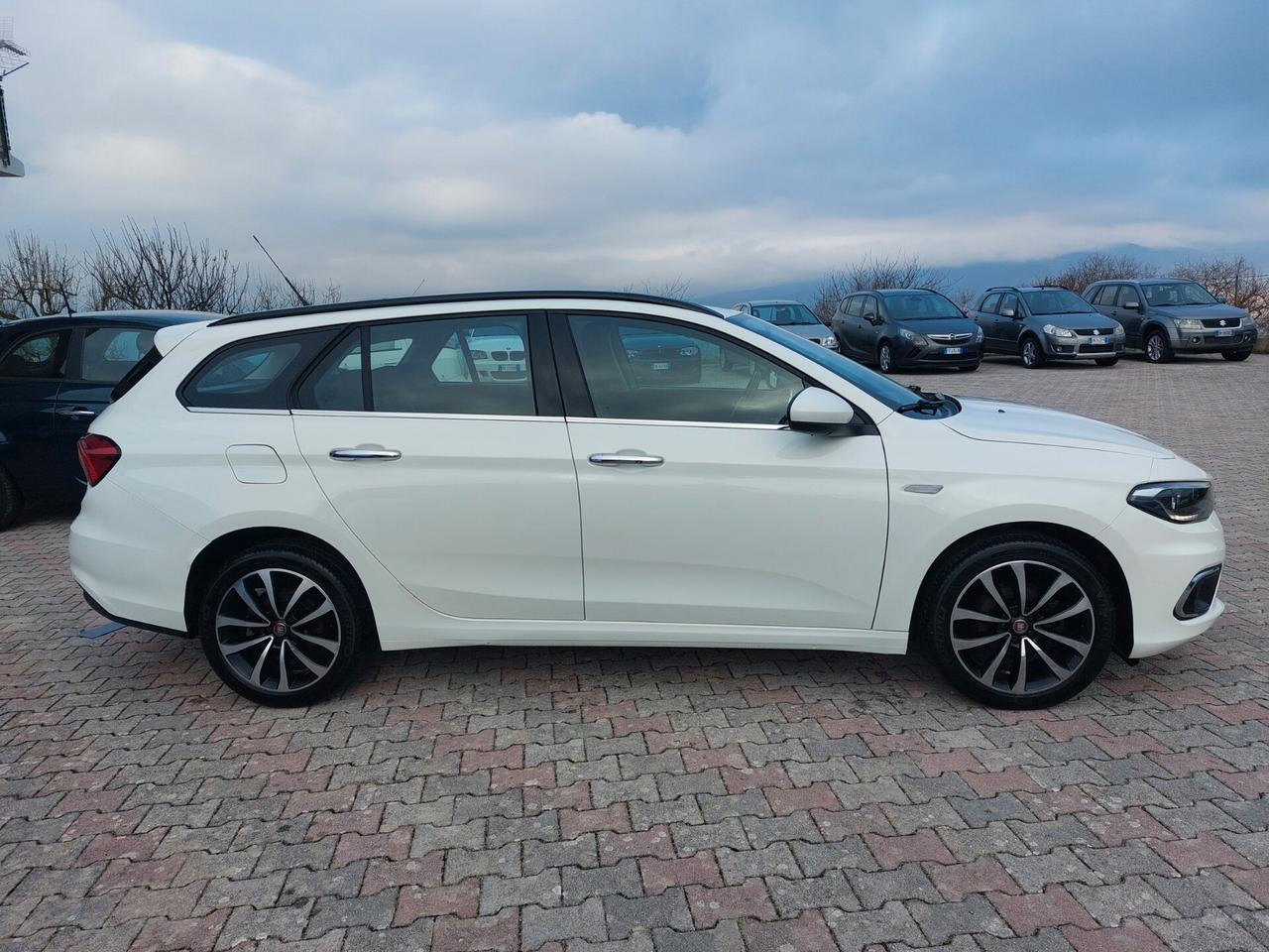 Fiat Tipo 1.6 Mjt S&S SW business