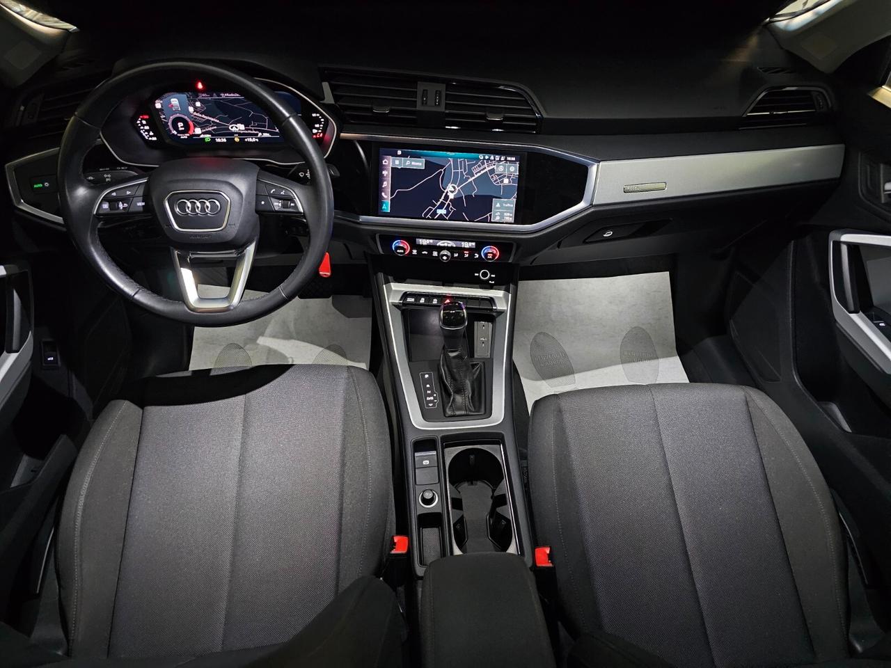 Audi Q3 SPB 35 TDI S tronic Business Plus