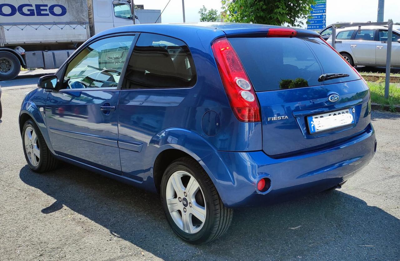 Ford Fiesta 1.2 16V 3p. Clever
