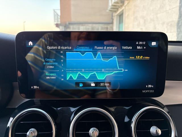 MERCEDES-BENZ GLC 300 de 4Matic Plug-in hybrid Sport.