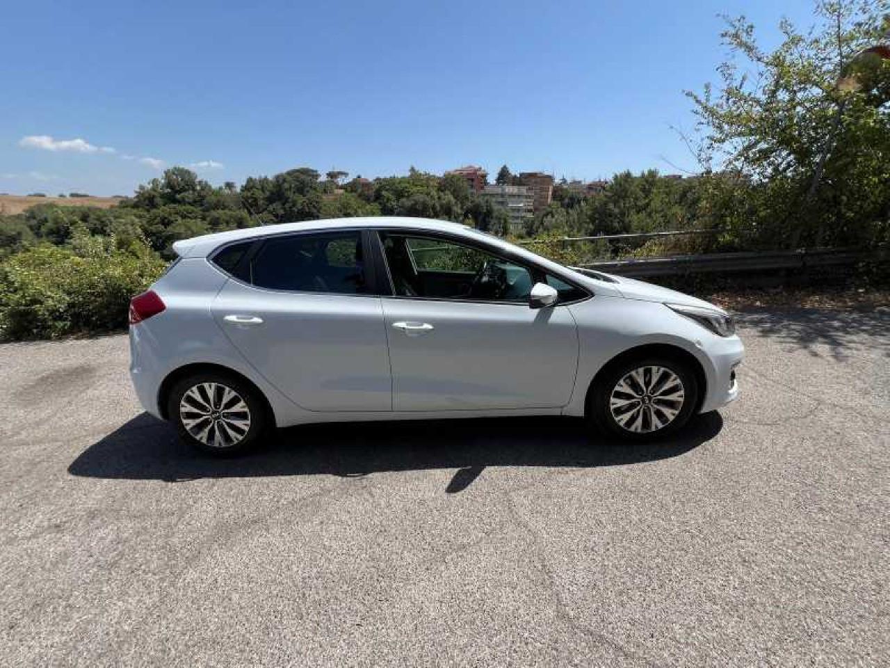 Kia Ceed 5 Porte Ceed 1.6 crdi Business 110cv