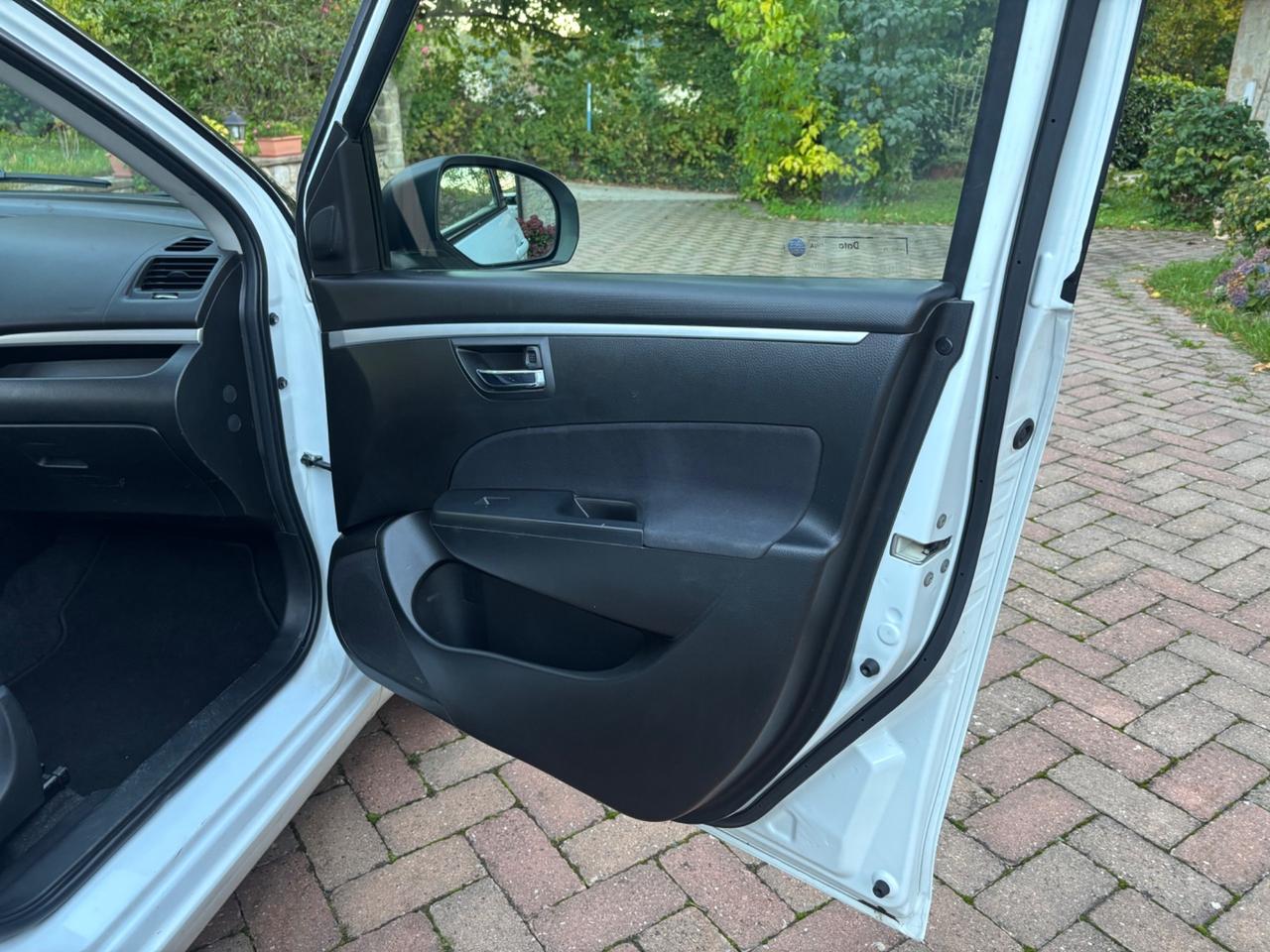 Suzuki Swift 1.2 VVT 4WD 5 porte