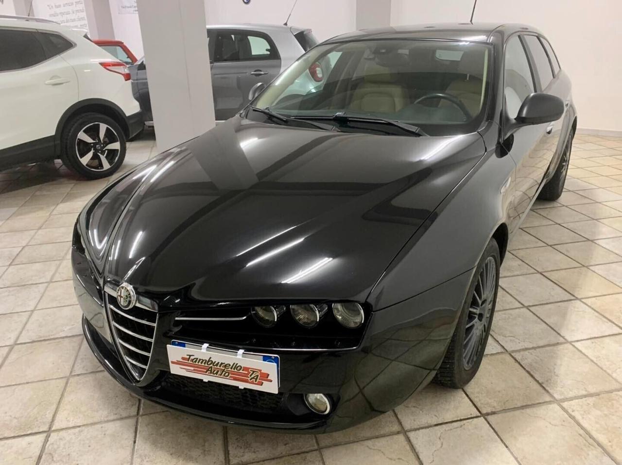 Alfa Romeo 159 2.4 JTDm (210) Q4 Sportwagon Exclusive