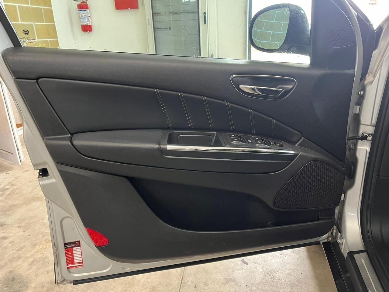 Lancia Delta 1.6 MJT DPF Platino
