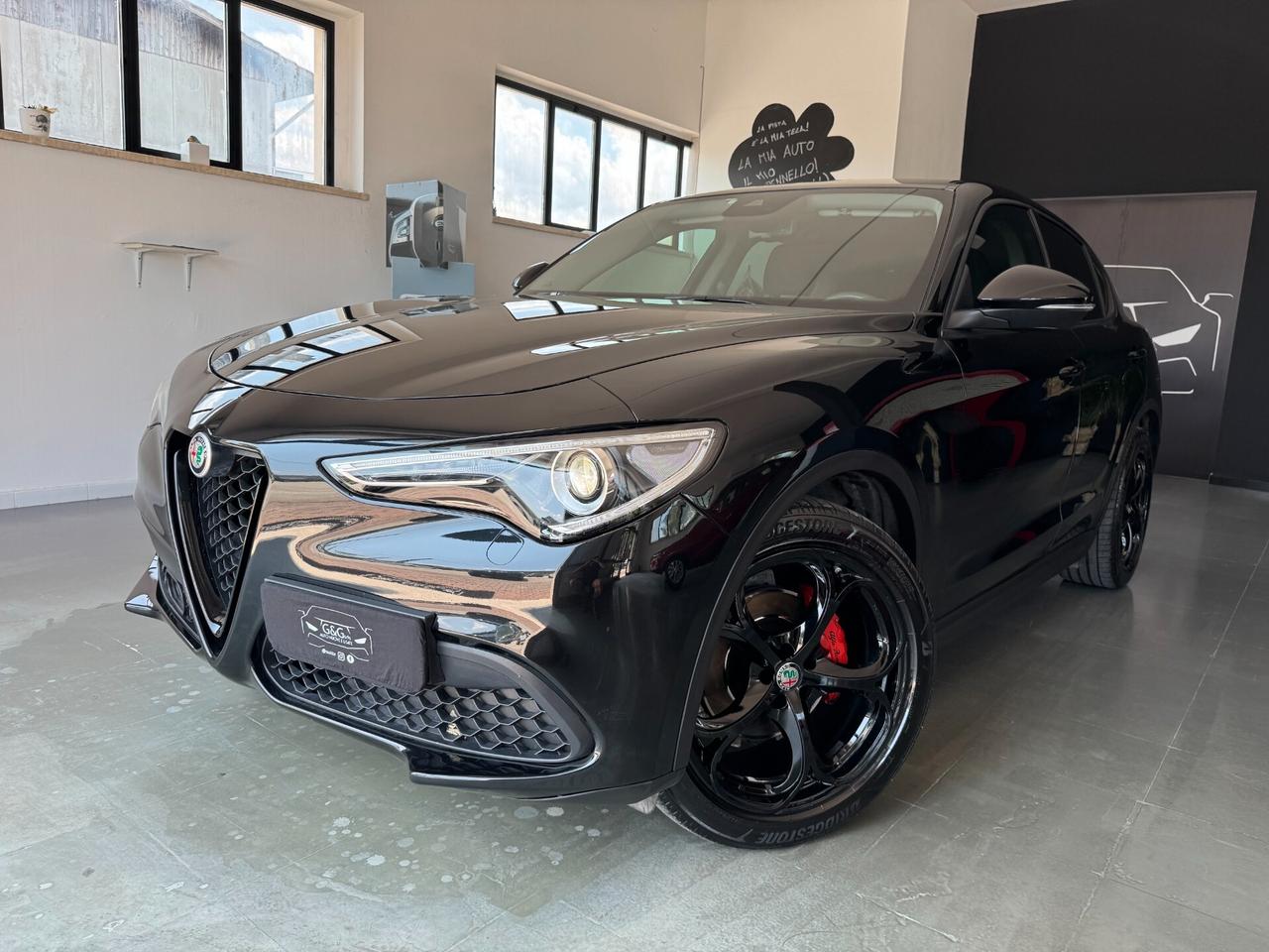 Alfa Romeo Stelvio 2.2 TD190CV Q4 Total Black-2021