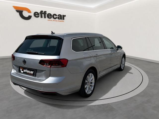 VOLKSWAGEN Passat Variant 2.0 TDI 150 CV DSG VETTURA NUOVA