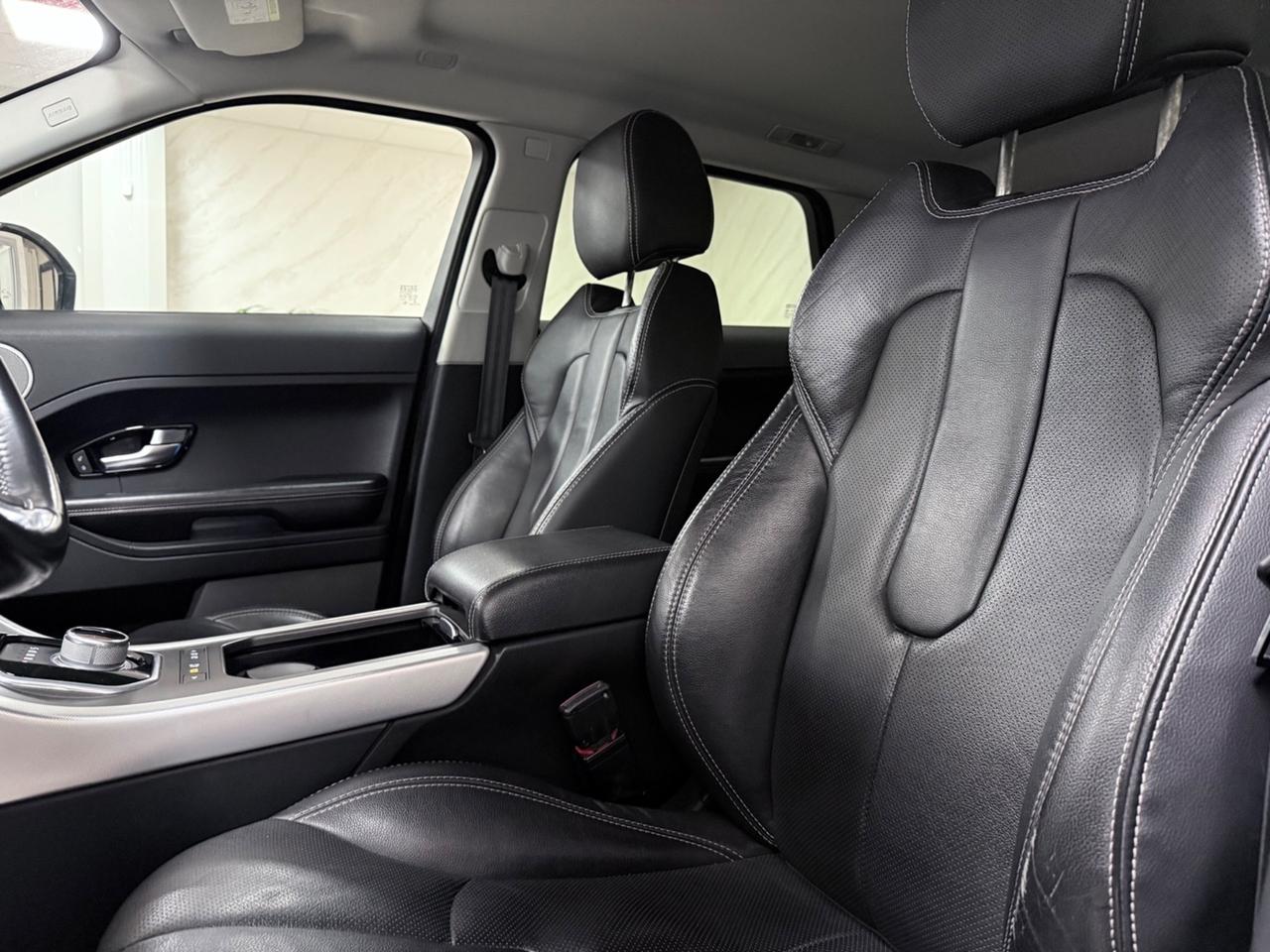 Land Rover Range Evoque 2.2 TD4 5p. British Edition Dynamic