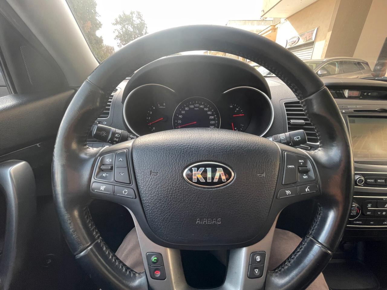 Kia Sorento 2.0 CRDI tetto panoramico e Gancio Traino!!