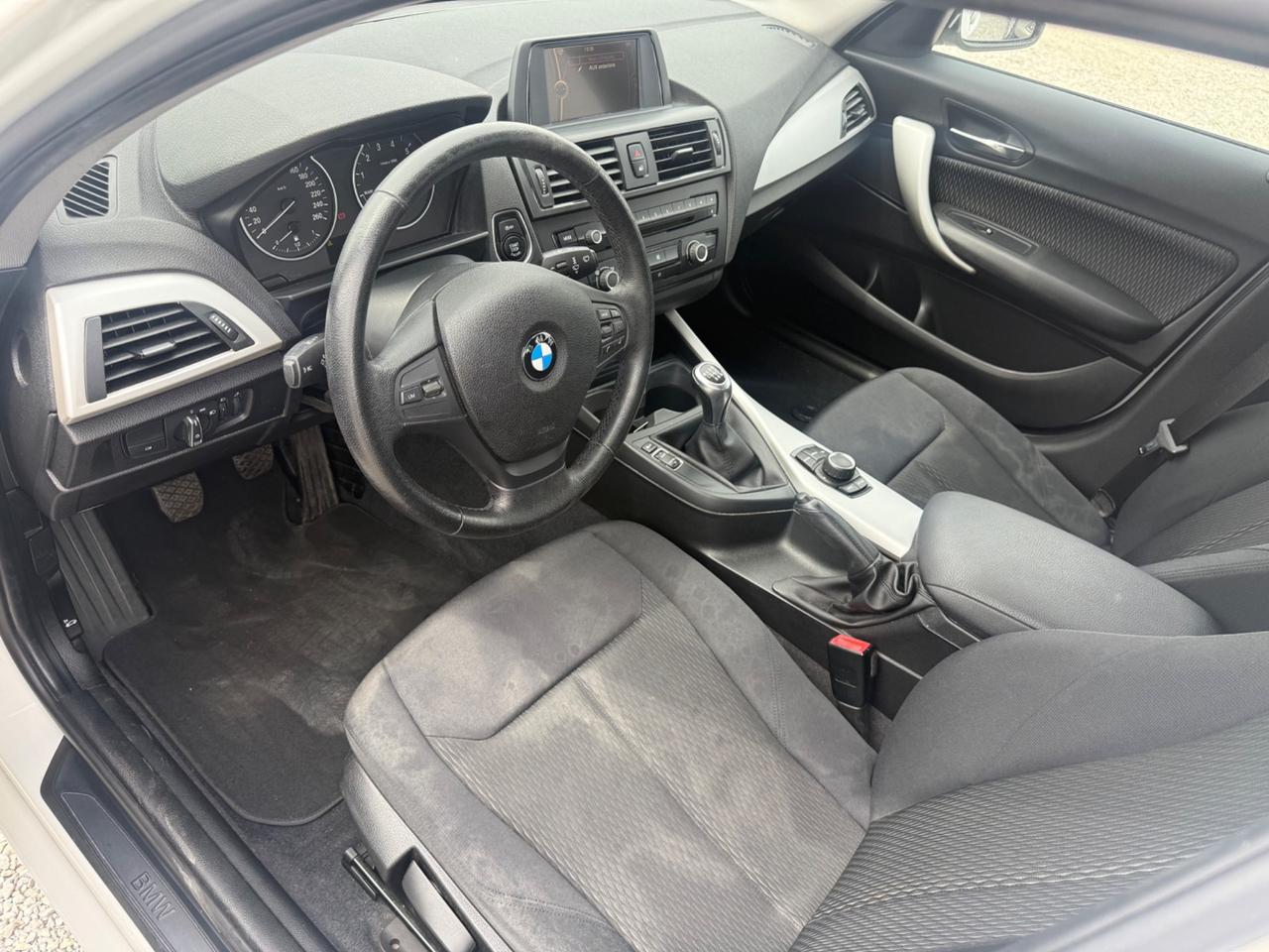 Bmw 116 116i 5p. Sport