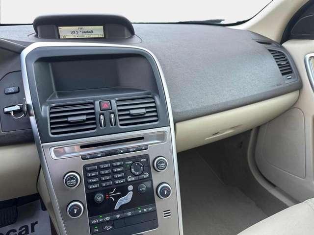 Volvo XC60 D5 AWD Geartronic Summum