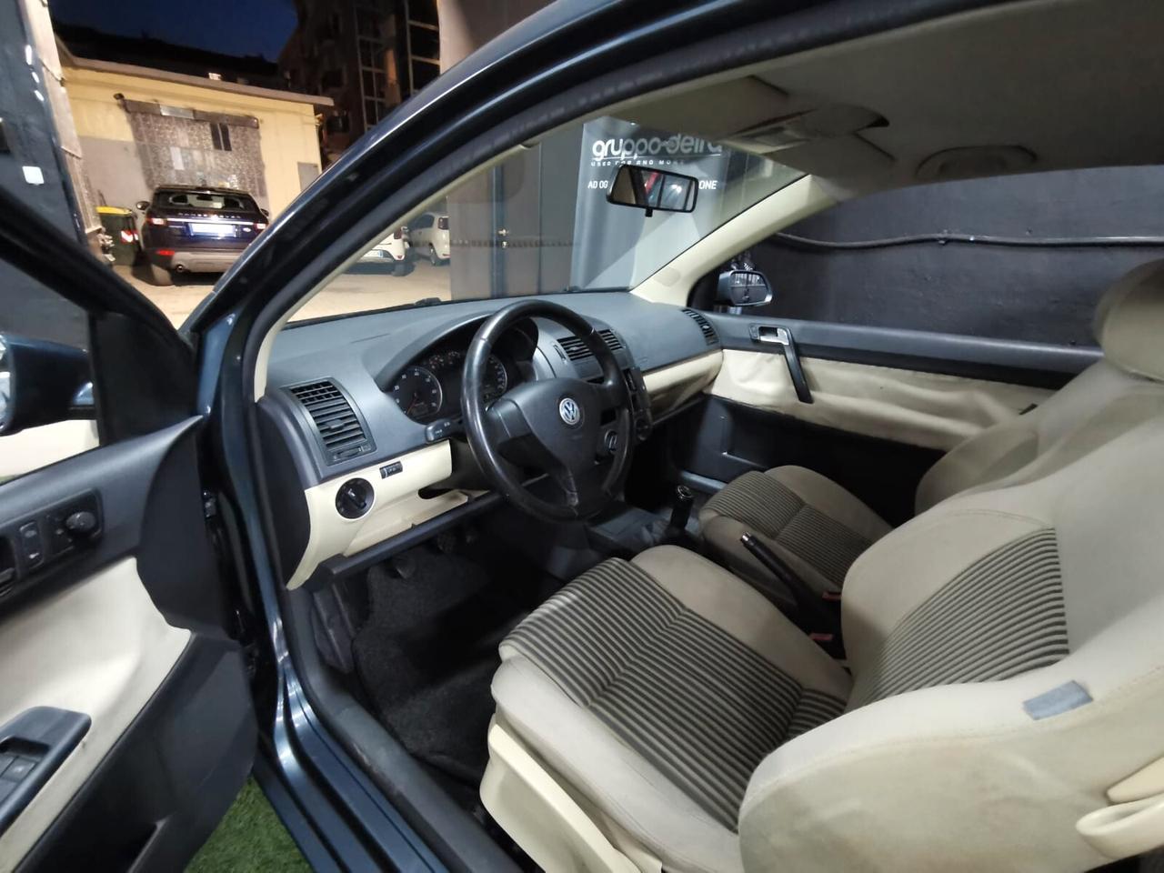 Volkswagen Polo 1.4 Comfortline NEOPATENTATI GARANZIA 12 MESI