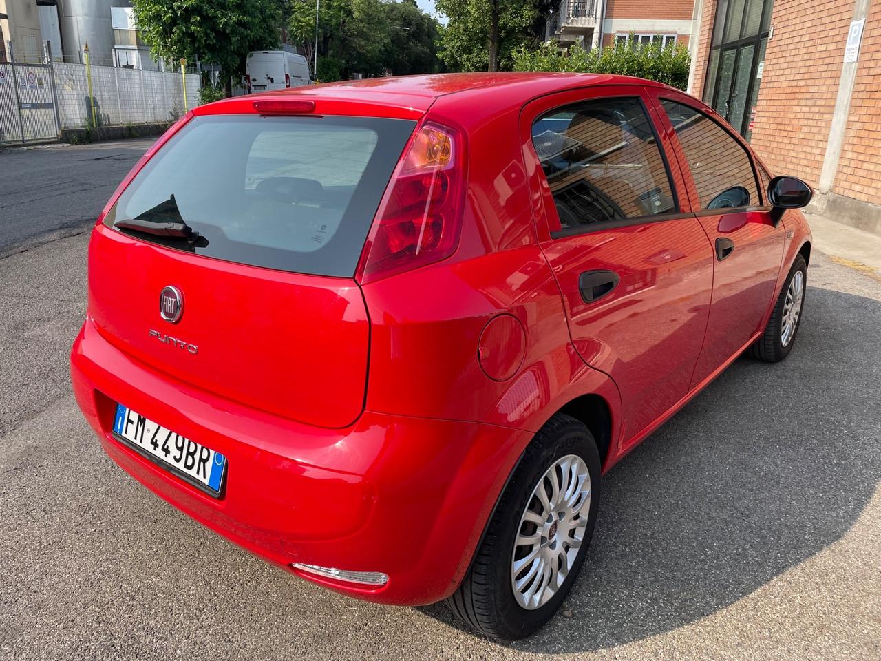 Fiat Punto 1.3 MJT II S&S 95 CV 5 porte Street