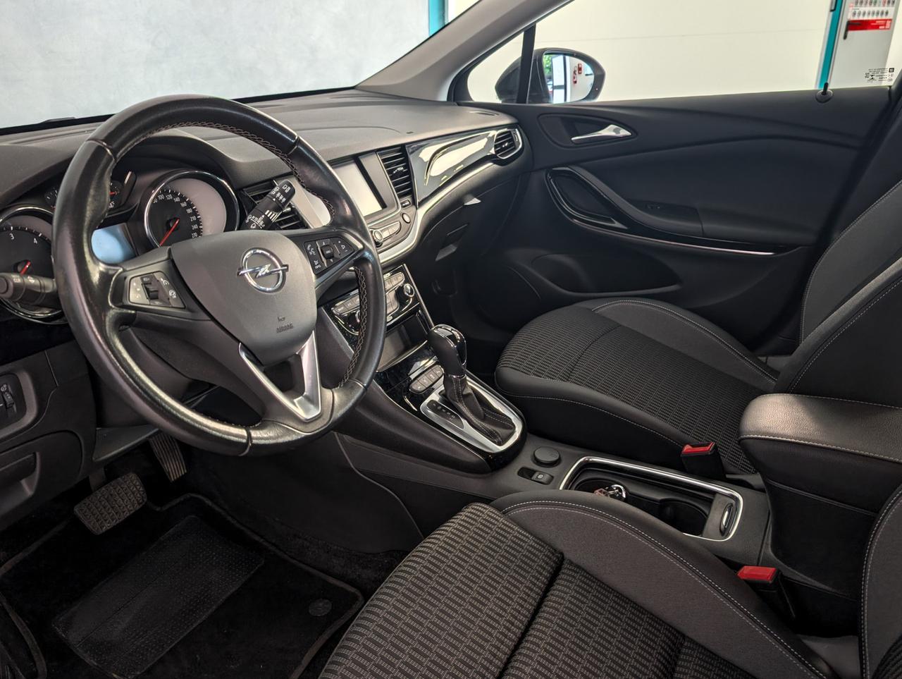 Opel 1.5 cdti 122cv AT9 Business Elegance