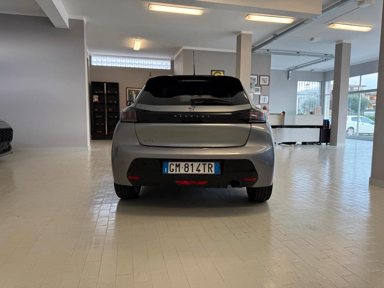 Peugeot 208 PureTech 100 Stop&Start EAT8 5 porte Allure