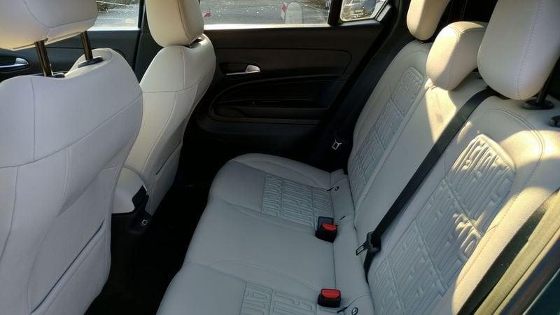 FIAT 600 Hybrid MHEV La Prima