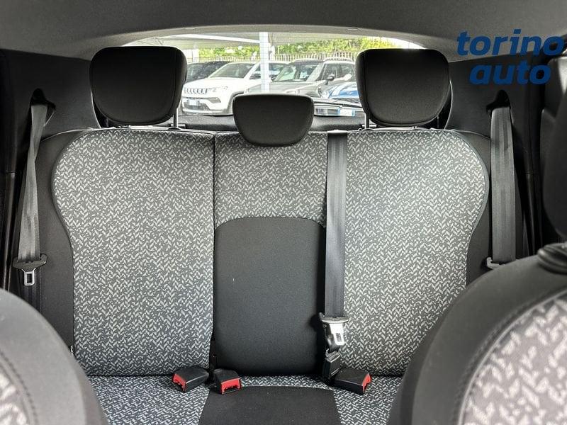 Lancia Ypsilon 1.0 FireFly 5 porte S&S Hybrid Silver