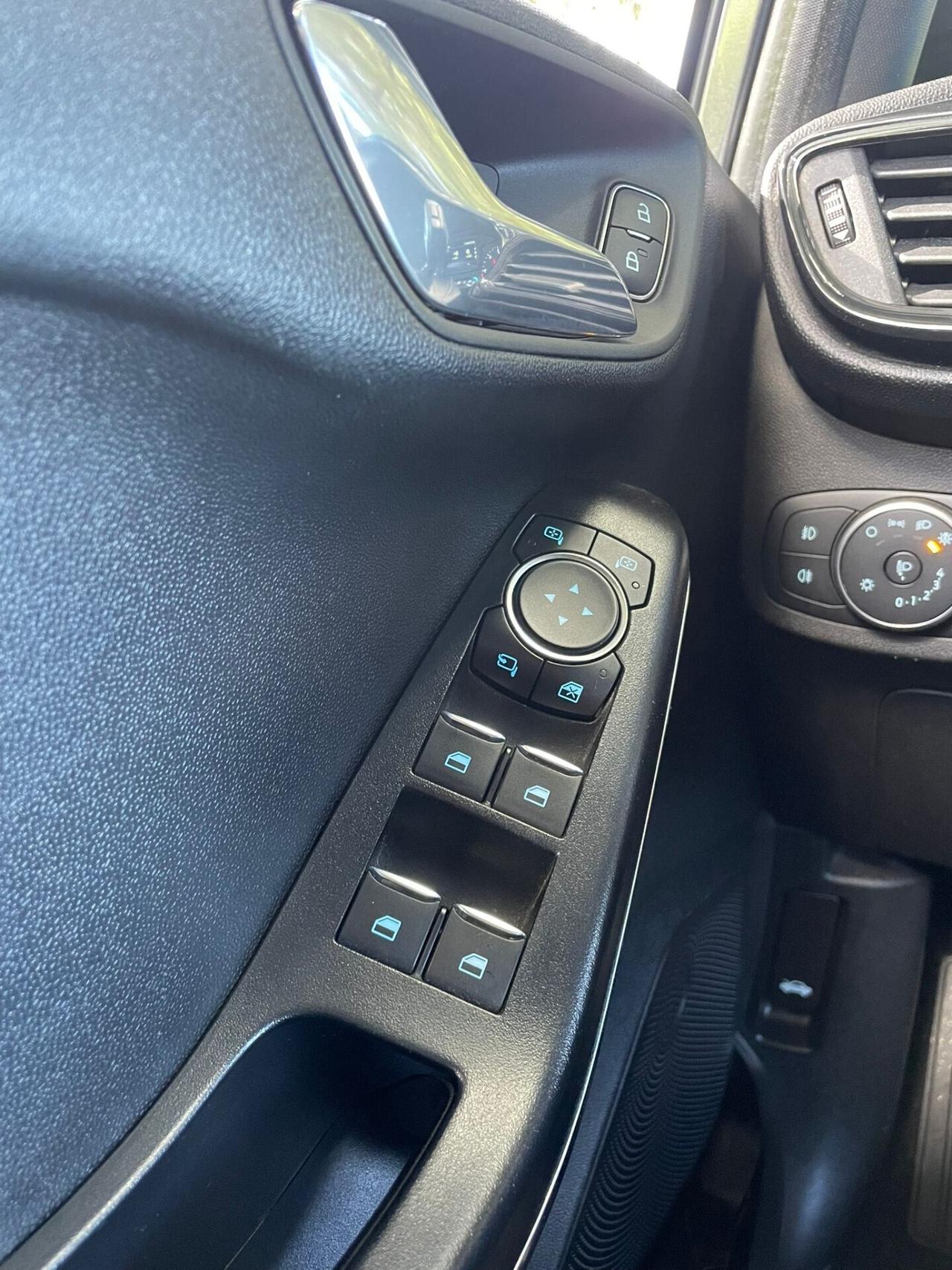 Ford Fiesta 1.5 TDCi 5 porte ST-Line