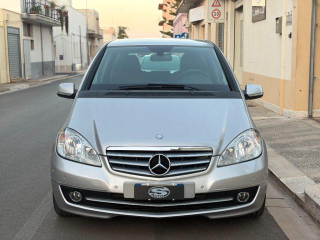 MERCEDES-BENZ A 180 CDI Aut. Elegance