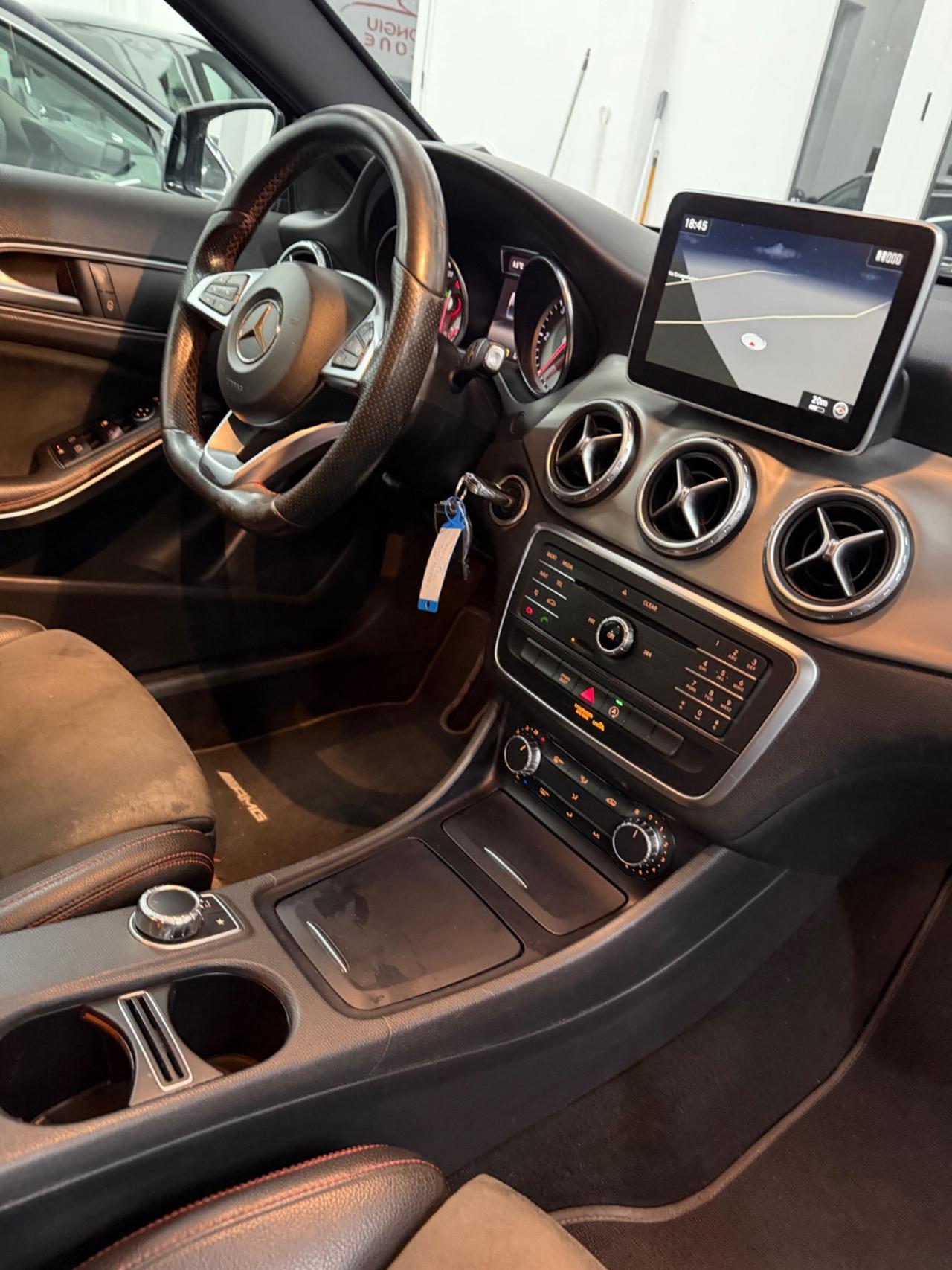 Mercedes GLA 200 d AMG Premium FINANZIABILE