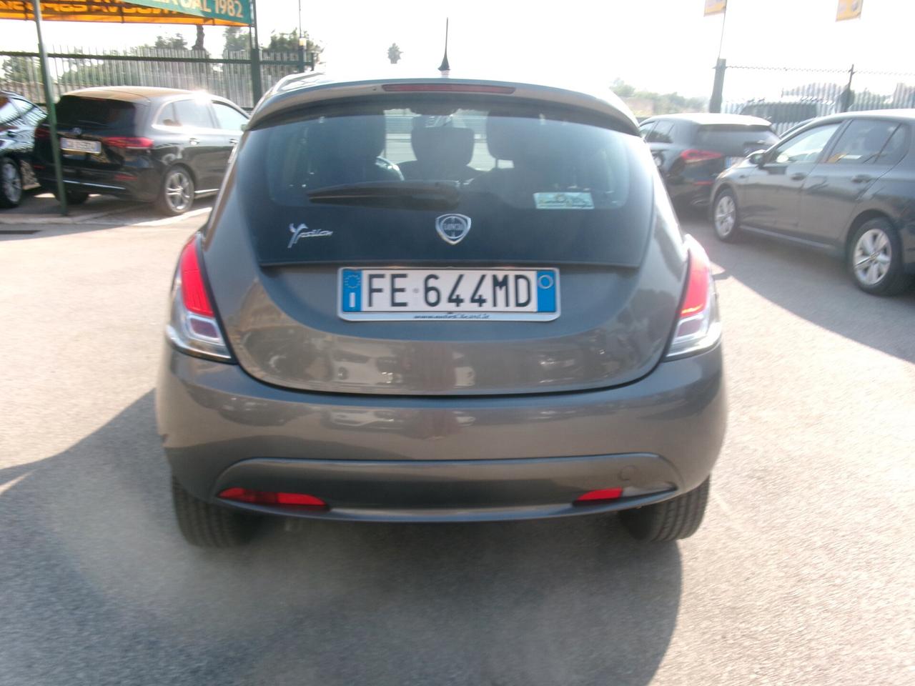 Lancia Ypsilon 1.2 ECOCHIC GPL DI SERIE