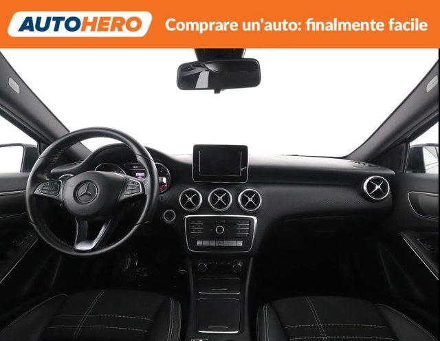 MERCEDES-BENZ A 200 d Automatic Sport