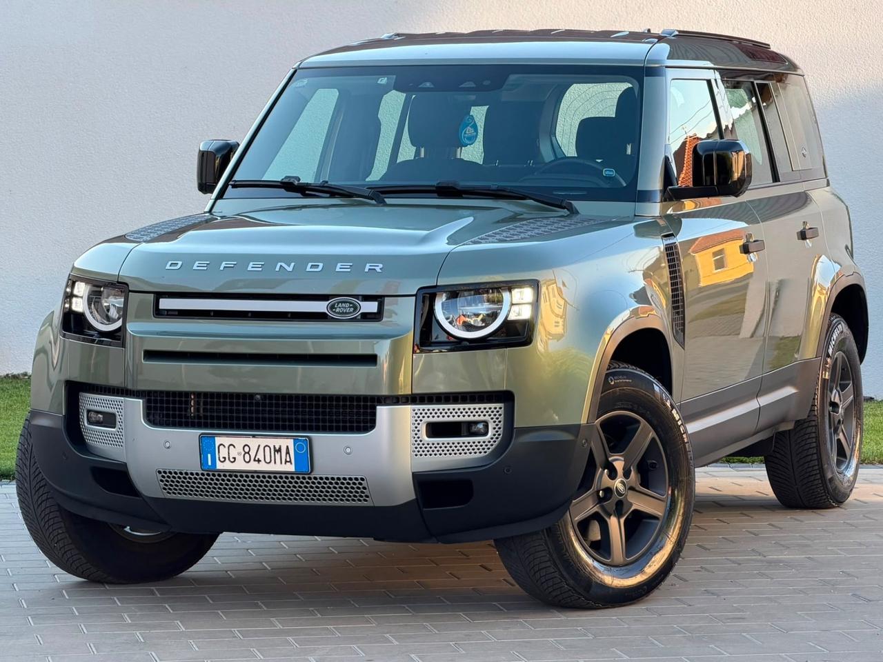 Land Rover Defender 110 3.0D I6 250 CV AWD Auto X-Dynamic HSE