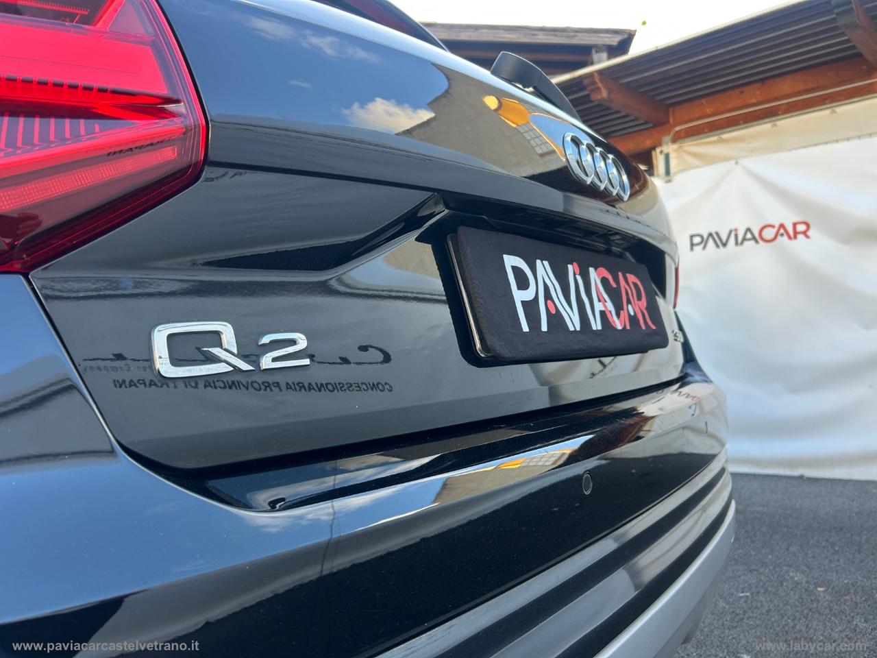 AUDI Q2 30 TDI S tronic Identity Black